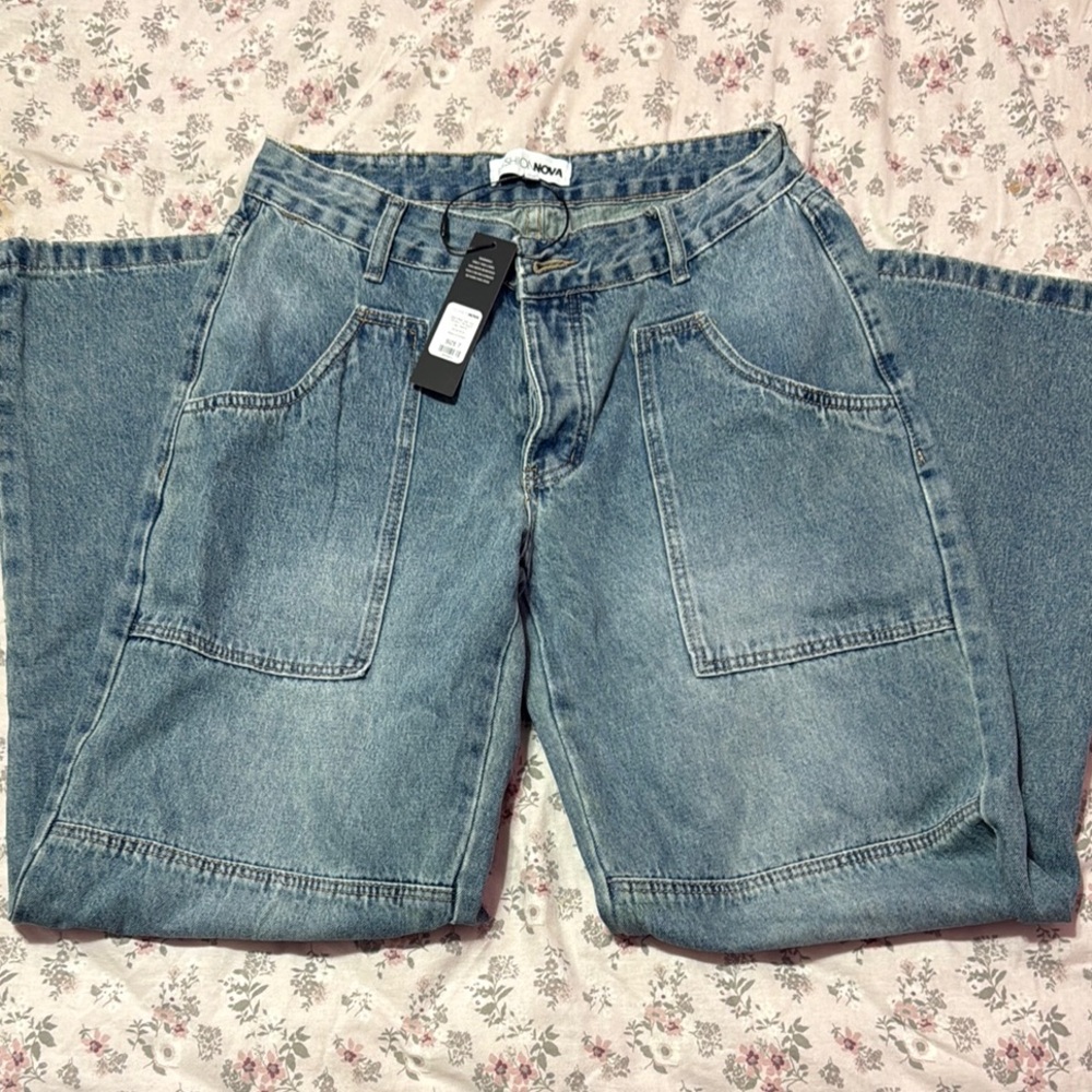 Brand New Fashion Nova Jeans Size 7